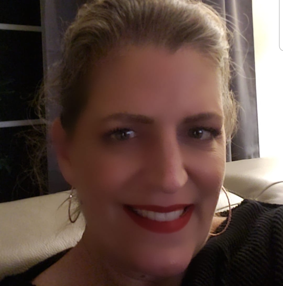 Meet your Posher, Theresa